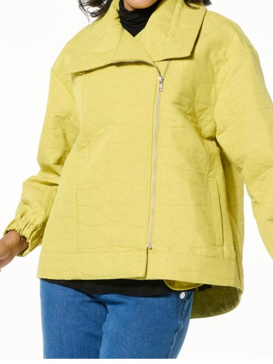 Wynne Layers Jackets & Blazers - NWT WynneLayers Quilted Jacquard Spring Jacket
